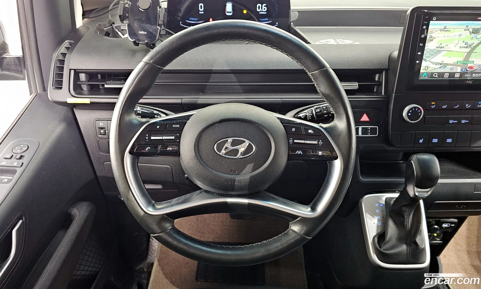 Hyundai Staria 2021 — 21