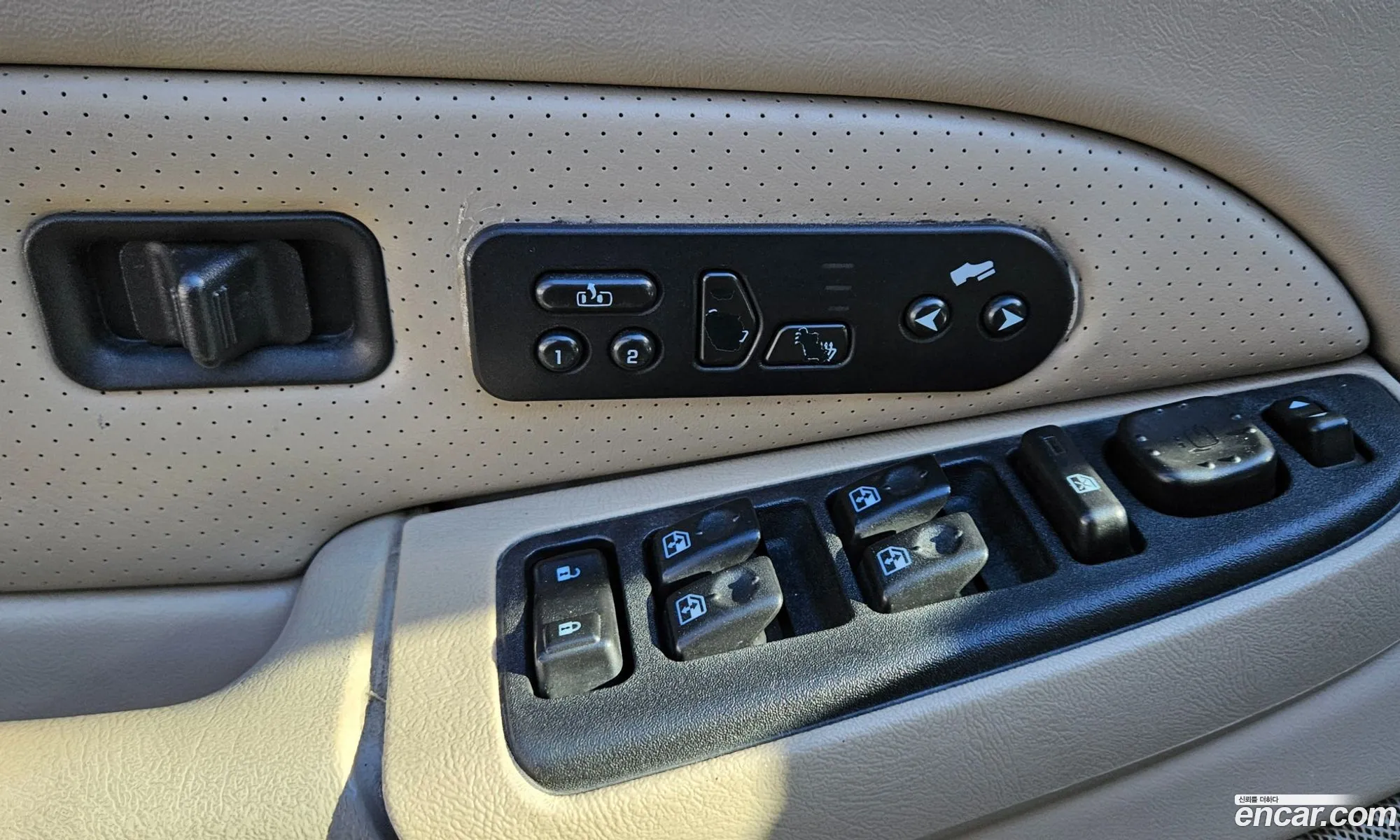 Cadillac Escalade 2004 — 2