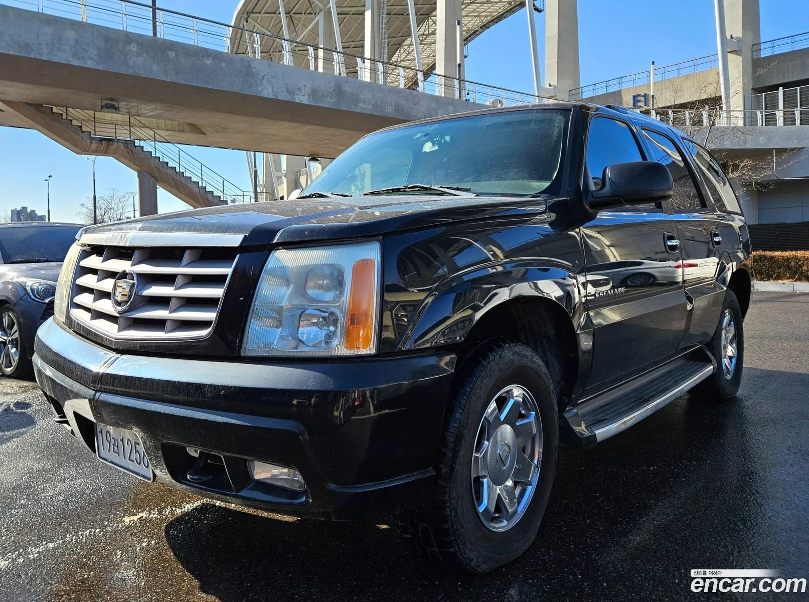 Cadillac Escalade 2004 — 13