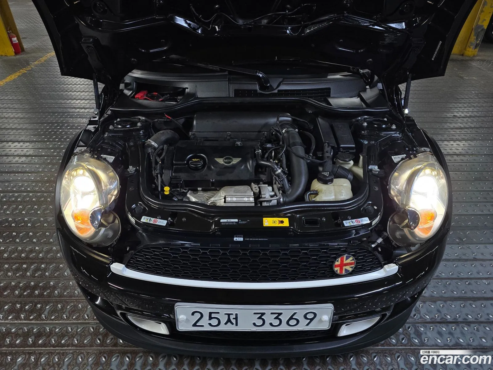 Mini Cooper S Coupe 2012 — 17