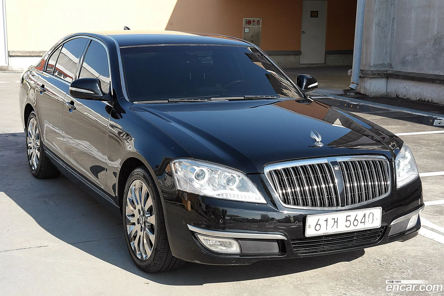 KG Mobility (SsangYong) Chairman W 2012 — 12