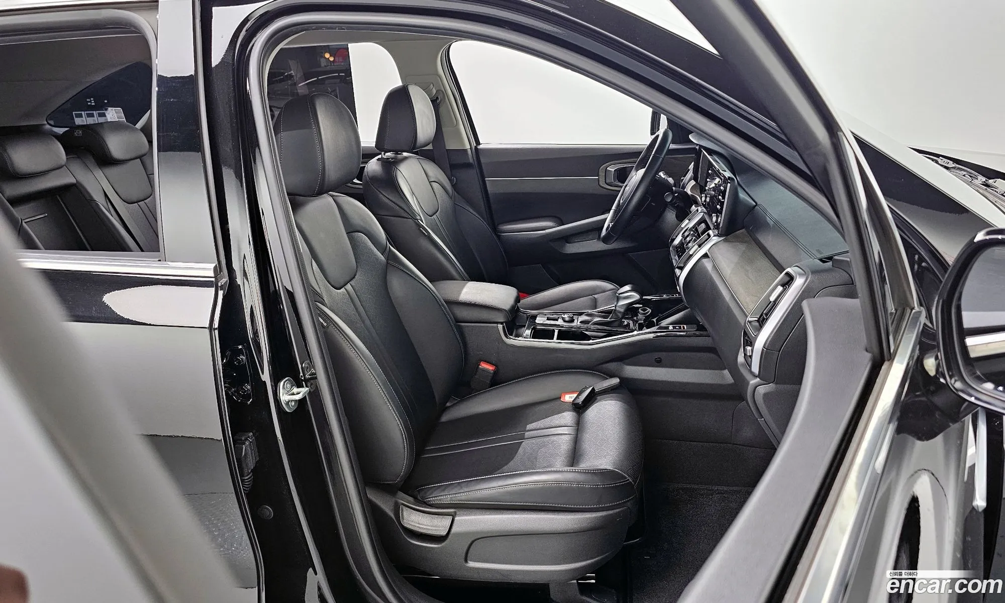 Kia Sorento 2023 — 14