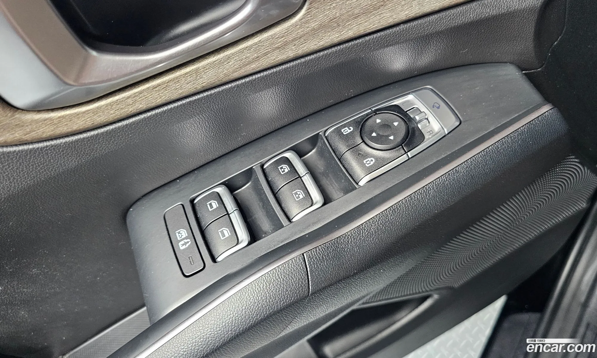 Kia Sorento 2023 — 9