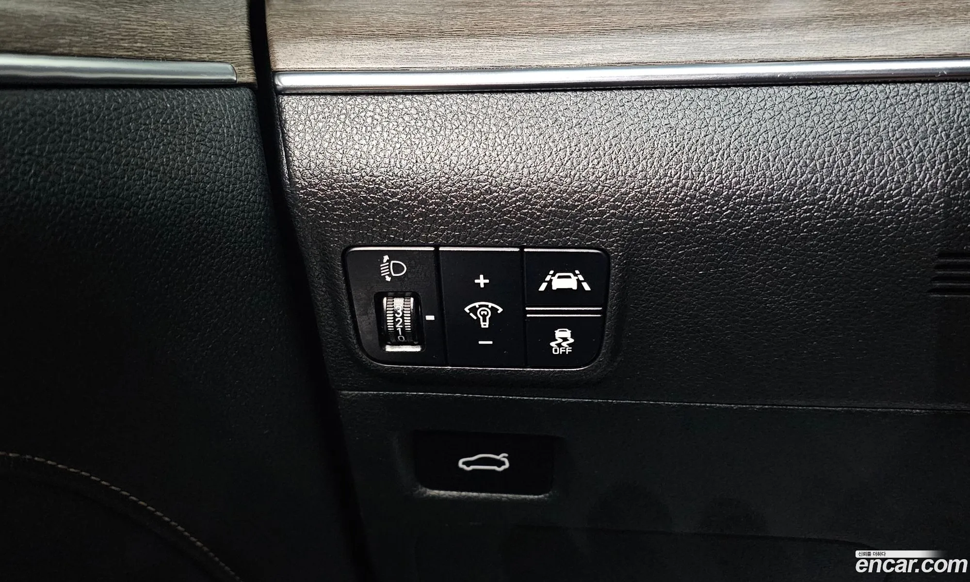 Kia K5 2020 KNAG341ABLA015910 — 2