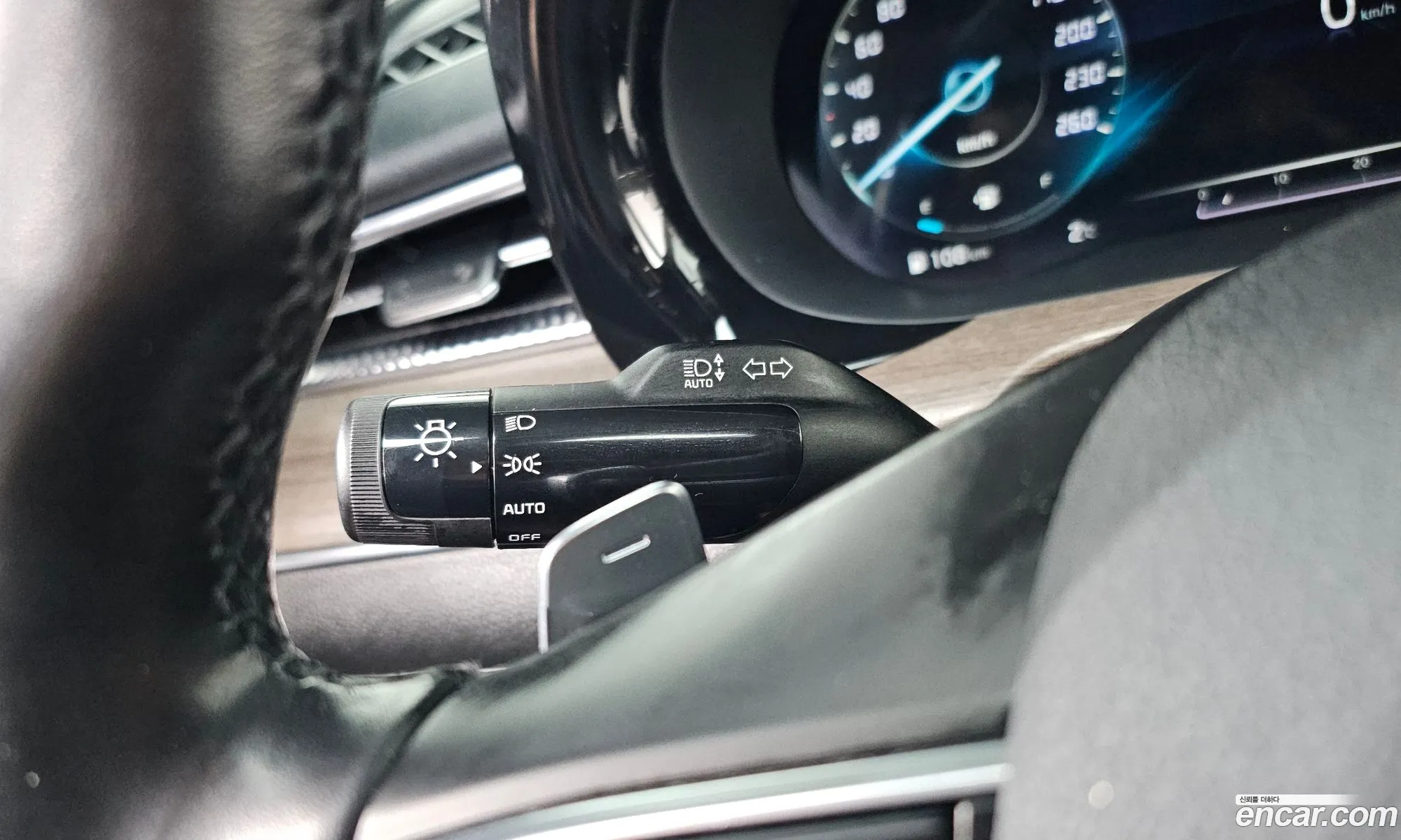 Kia K5 2020 KNAG341ABLA015910 — 9