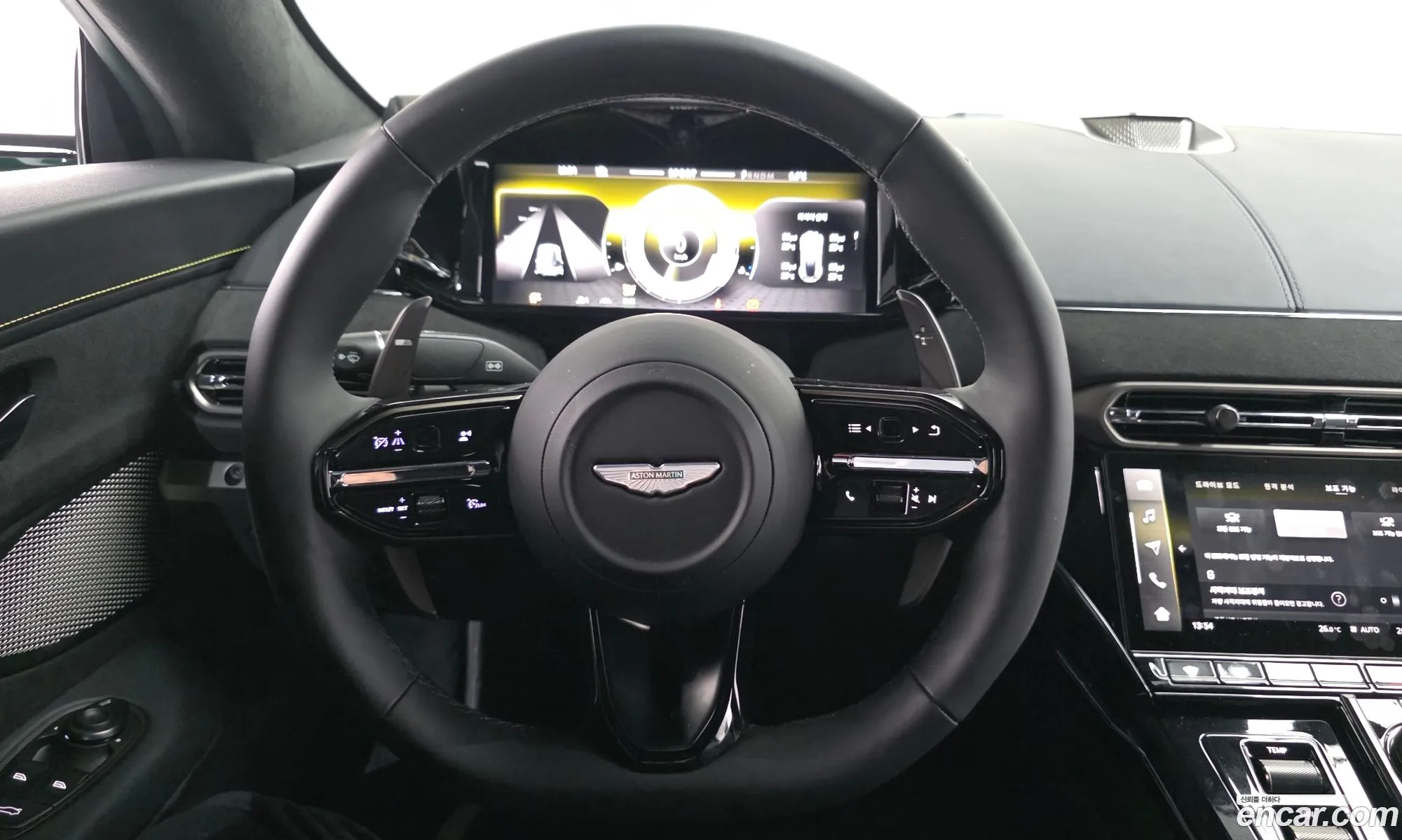 Aston Martin Vantage 2025 49498484848ㄱ84855 — 19