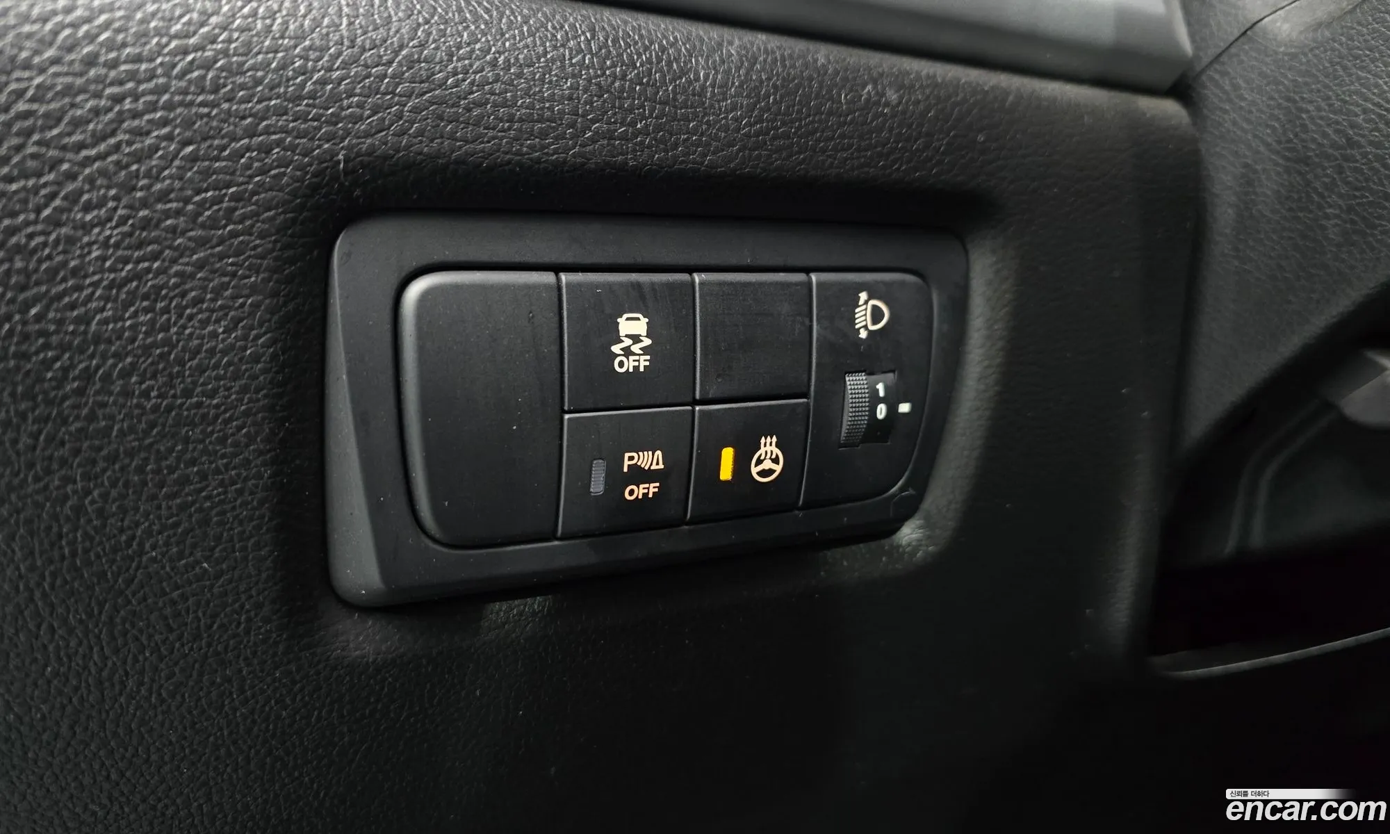 KG Mobility (SsangYong) Style Korando C 2017 — 19