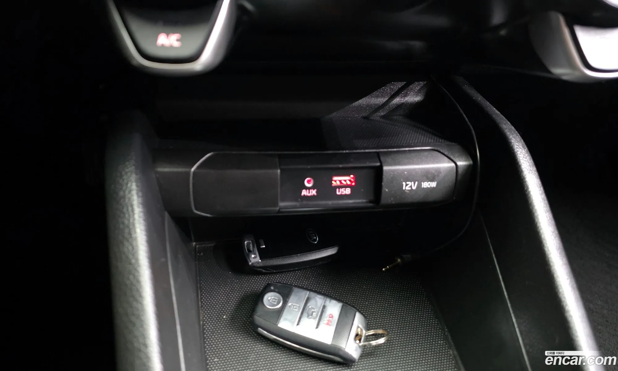 Kia Stonic 2019 — 14