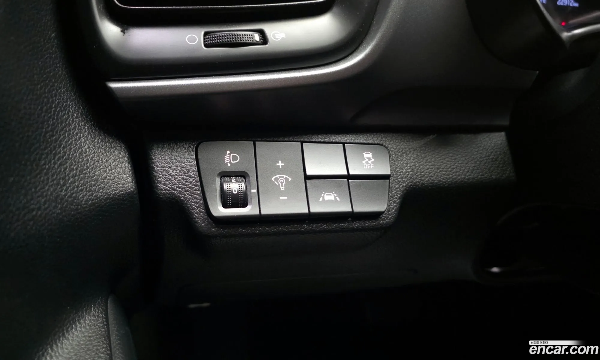 Kia Stonic 2019 — 17