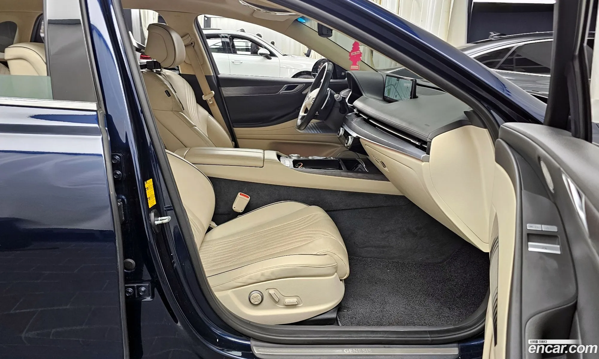 Genesis G80 2021 — 8
