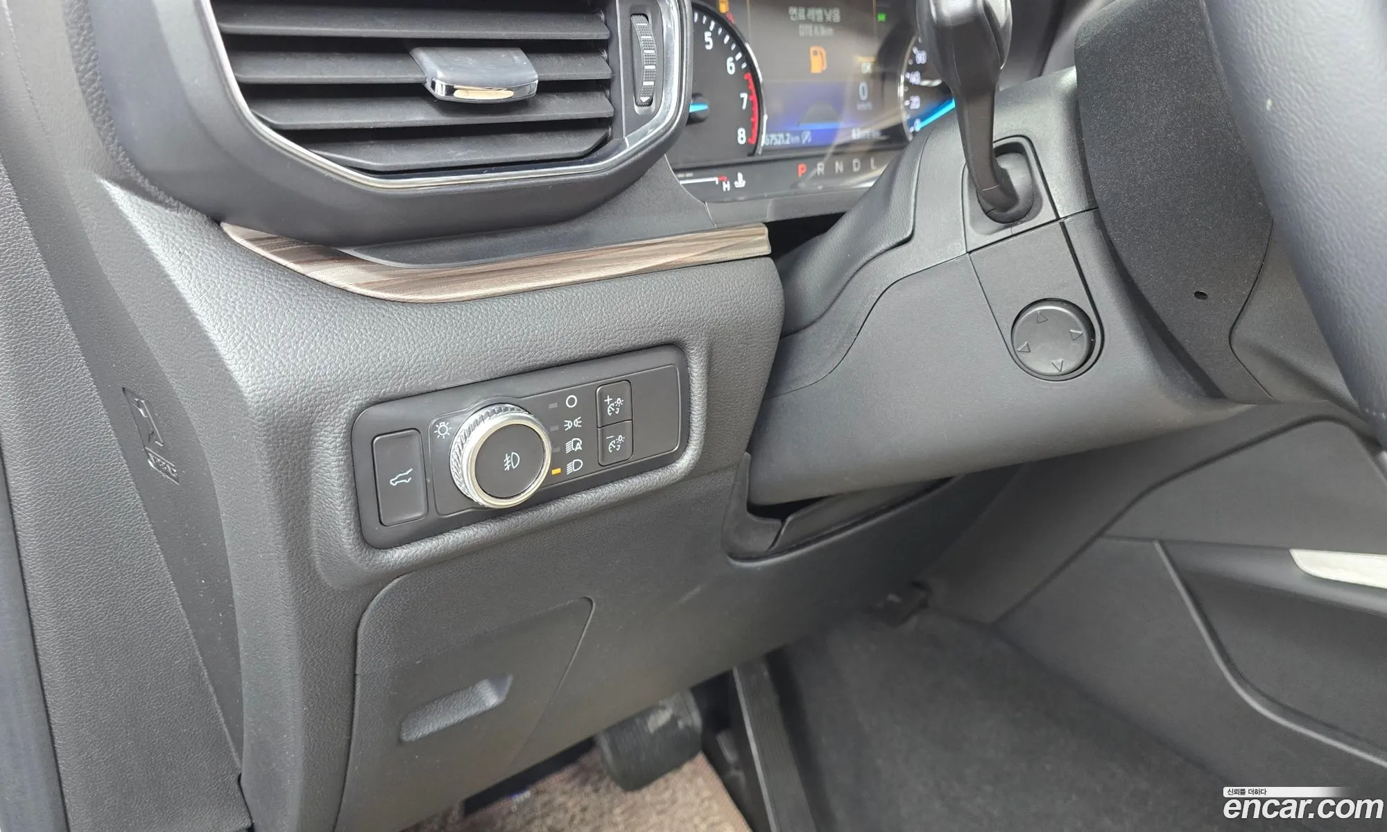 Ford Explorer 6th Gen 2022 1FMSK8FH0NGA51989 — 18