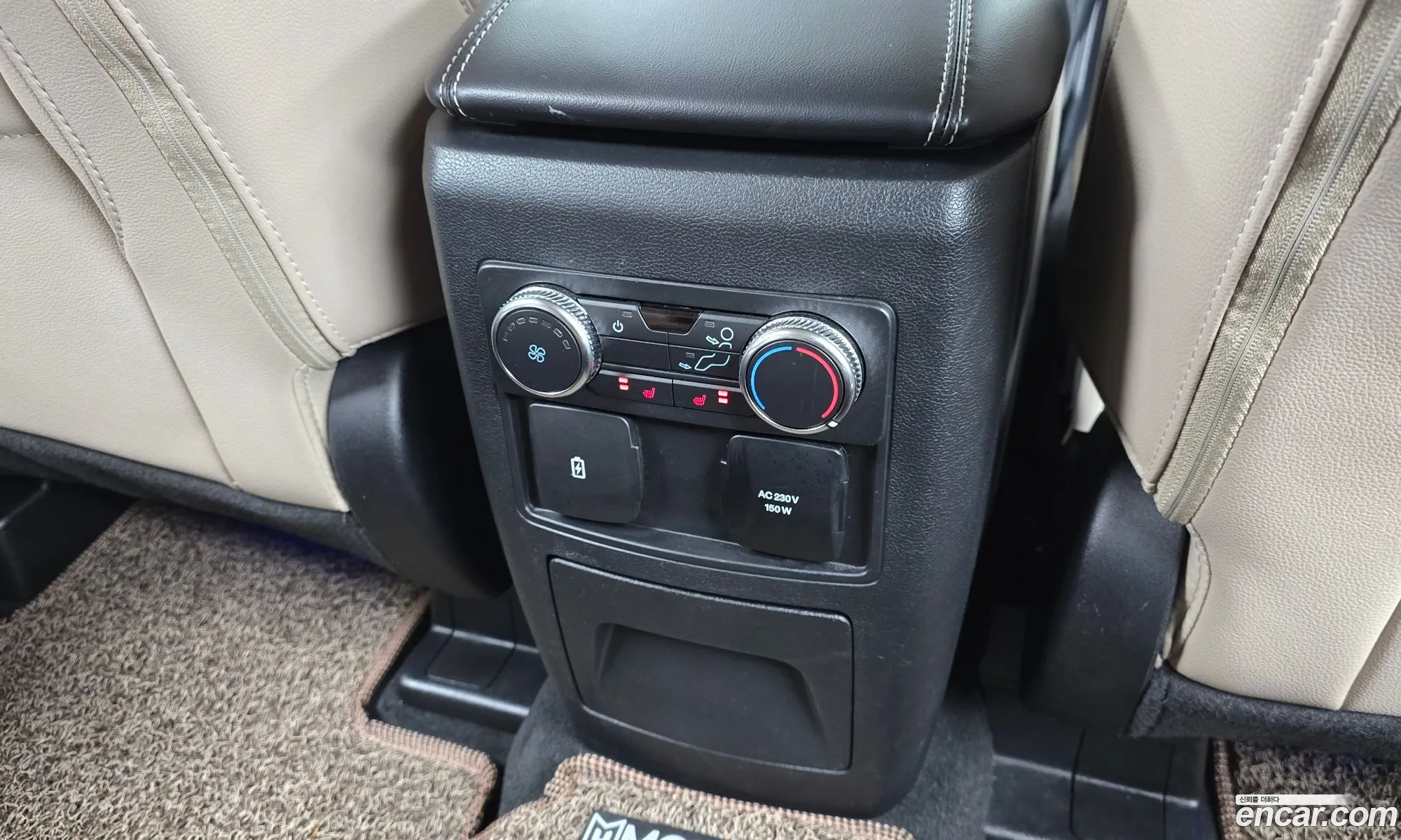 Ford Explorer 6th Gen 2022 1FMSK8FH0NGA51989 — 4