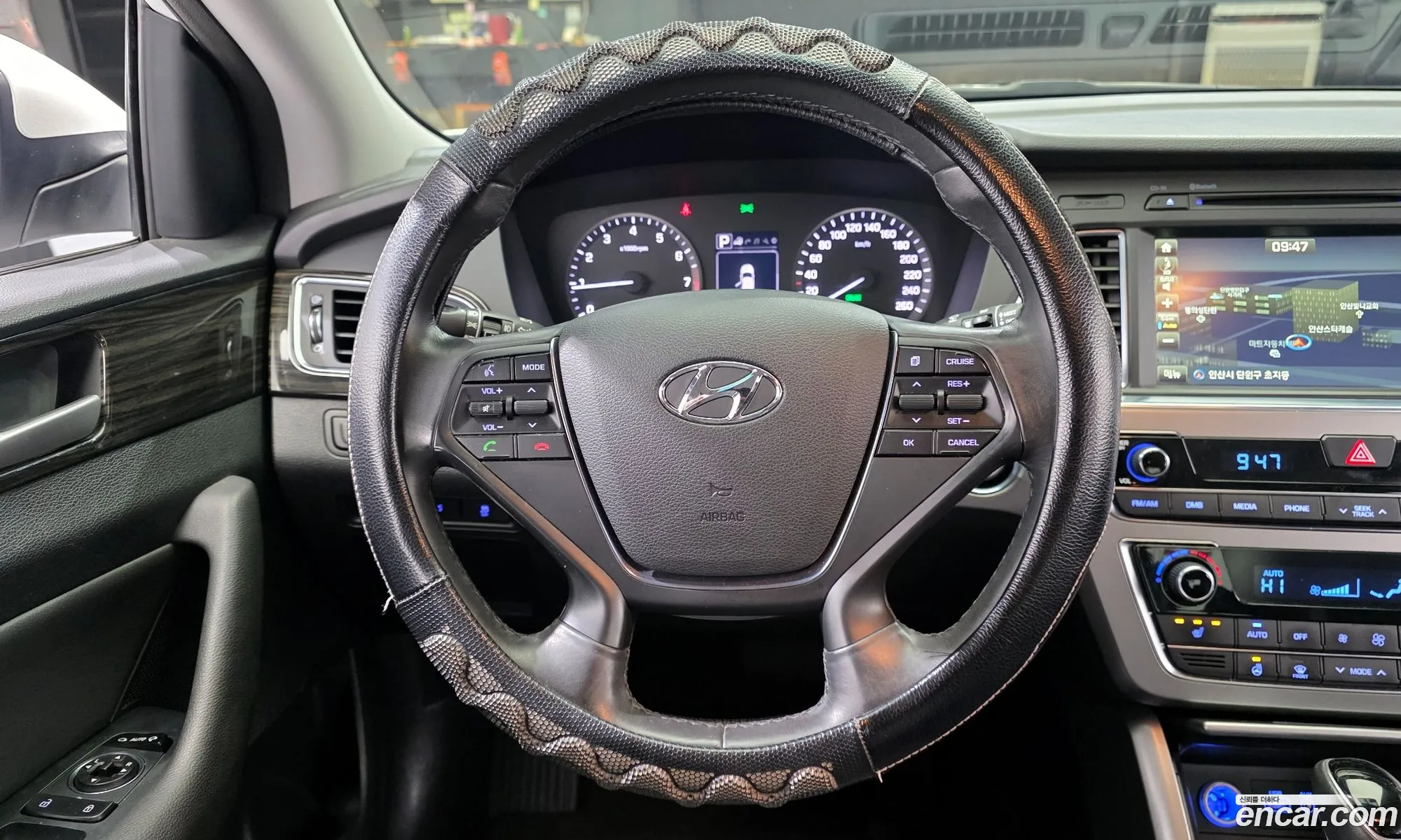 Hyundai LF Sonata 2017 — 17