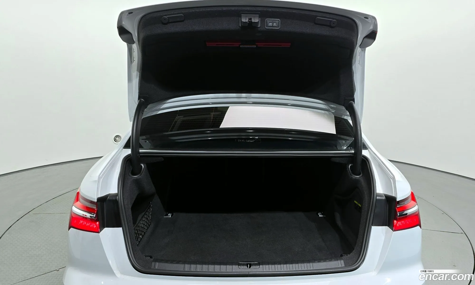 Audi A6 2023 WAUZZZF21PN018785 — 7