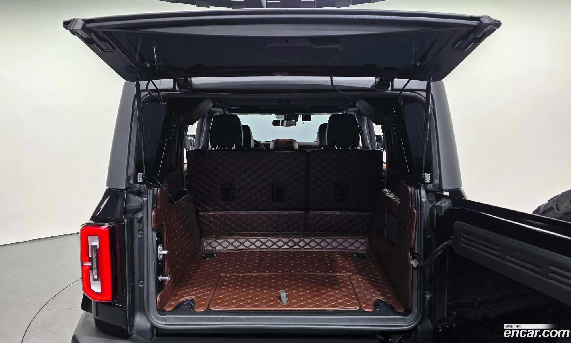 Ford Bronco 6th Gen 2022 1FMEE5DP5NLA94308 — 15