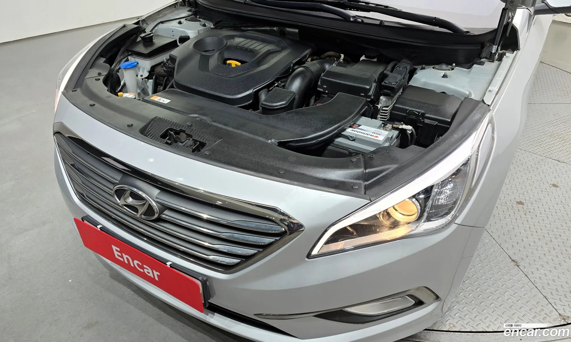 Hyundai LF Sonata 2014 — 2