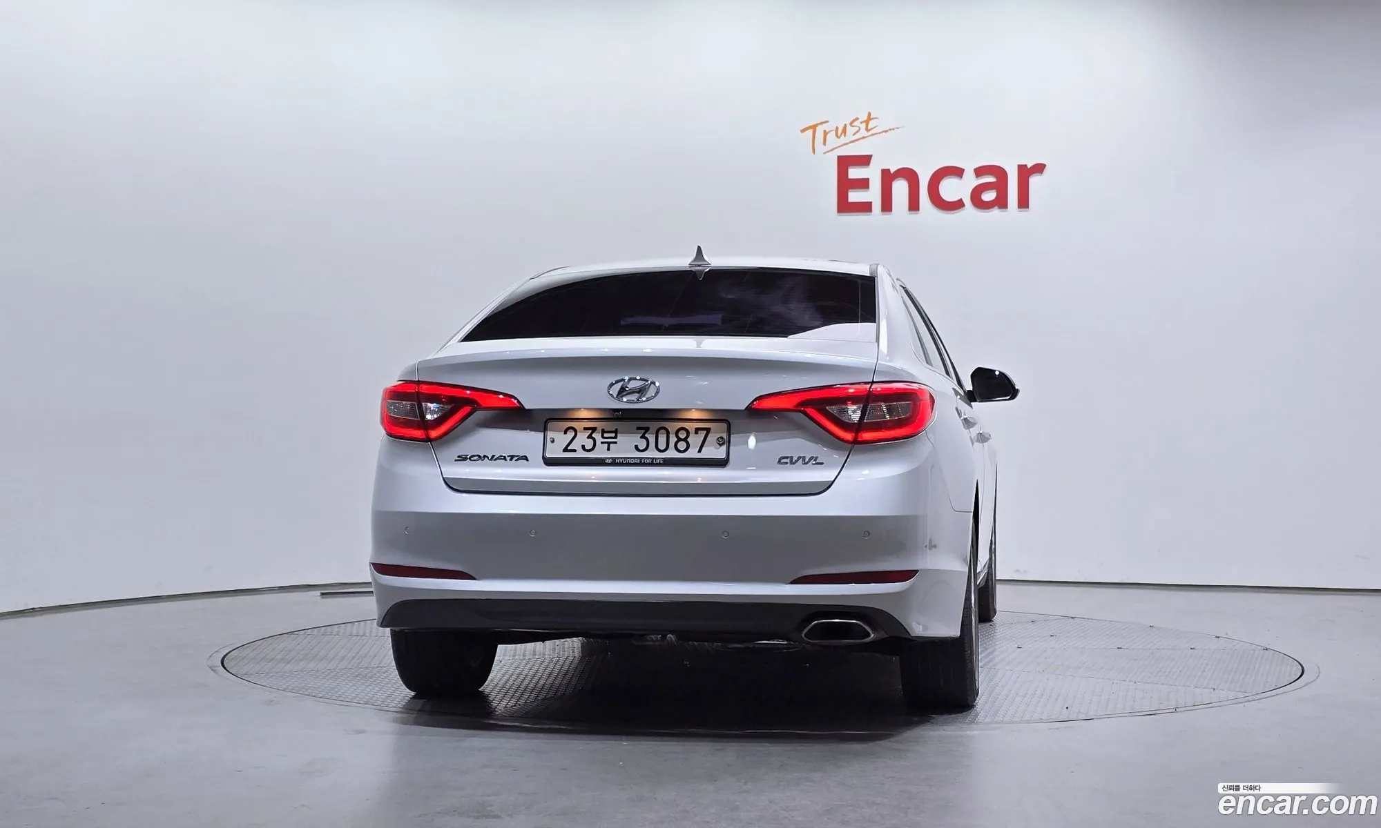 Hyundai LF Sonata 2014 — 20