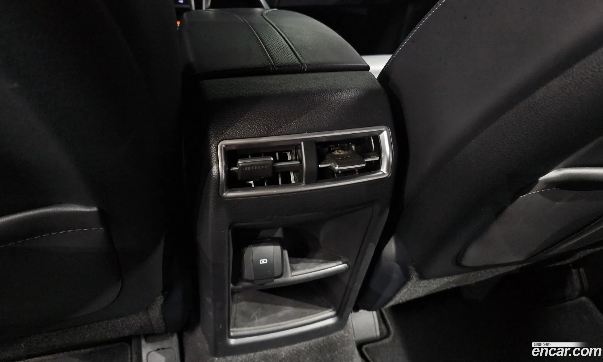 KG Mobility (SsangYong) Torres 2022 — 15