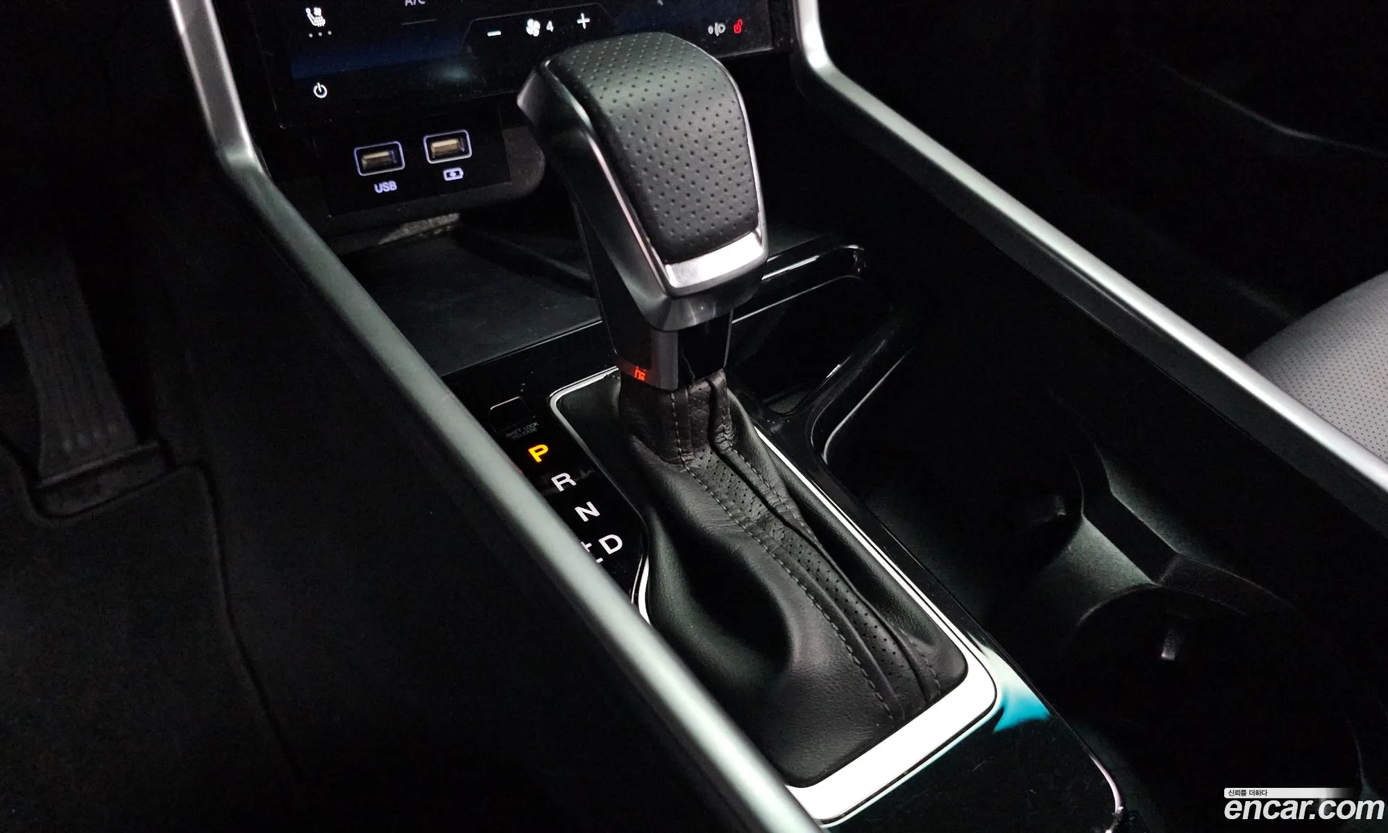 KG Mobility (SsangYong) Torres 2022 — 12