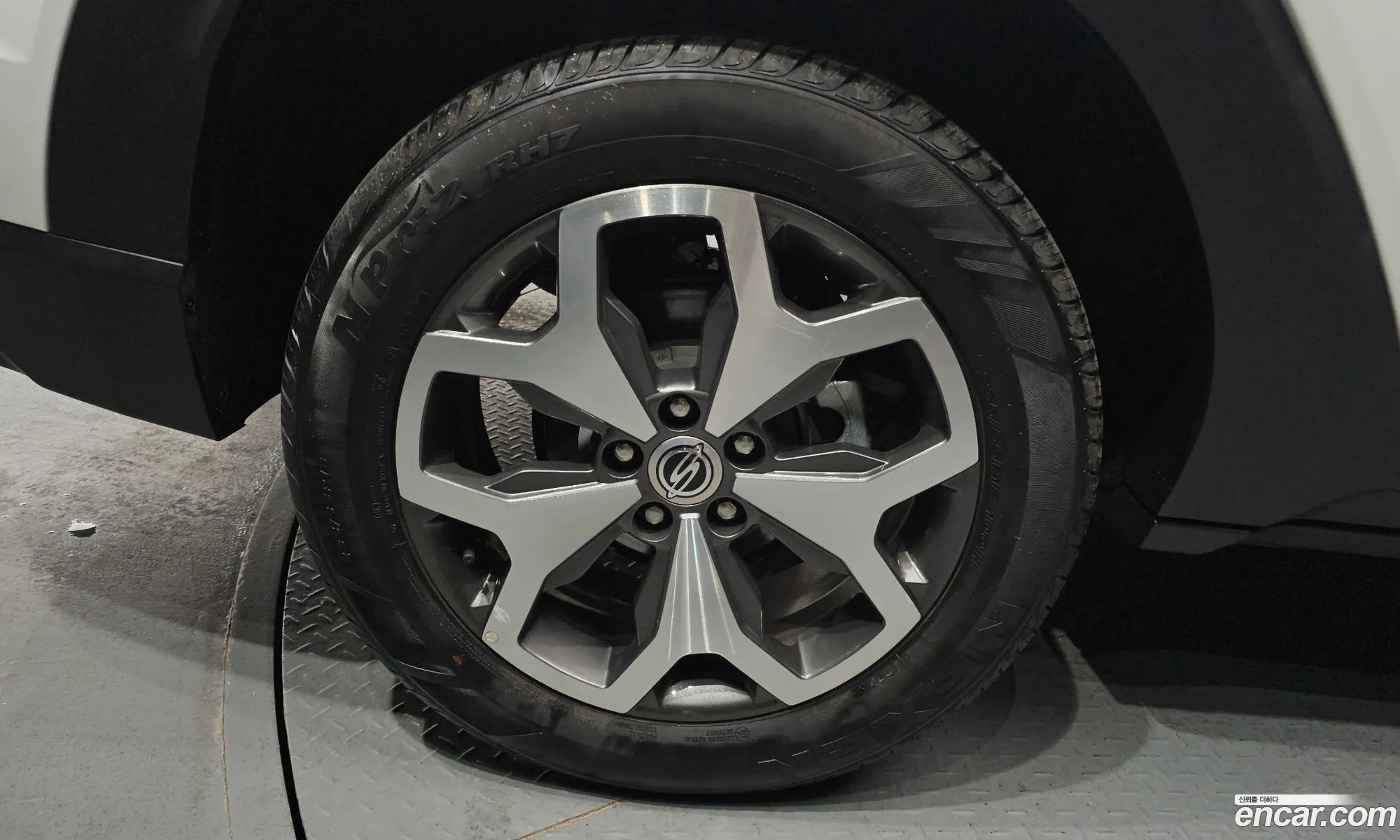 KG Mobility (SsangYong) Torres 2022 — 9