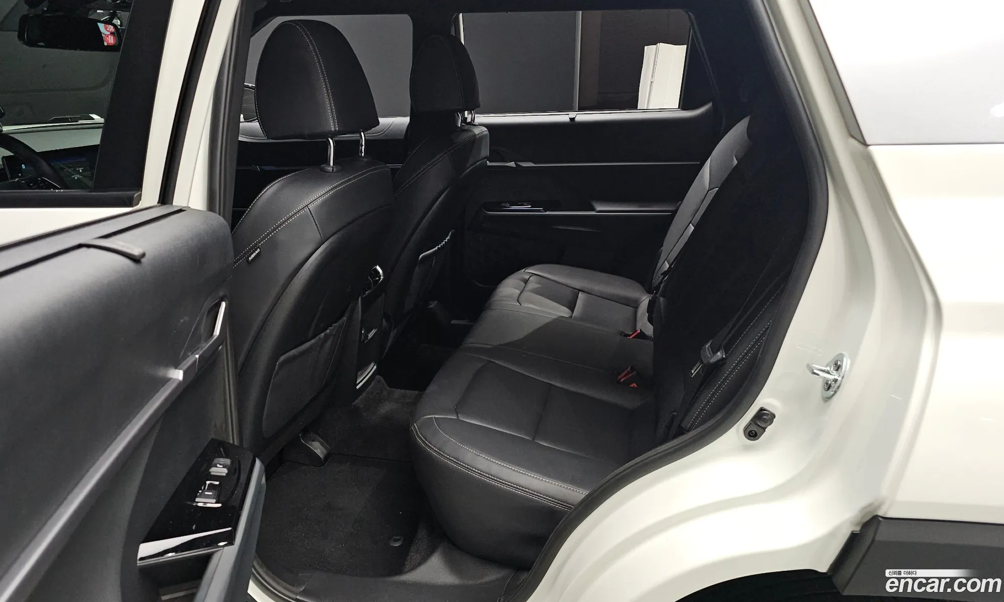 KG Mobility (SsangYong) Torres 2022 — 8