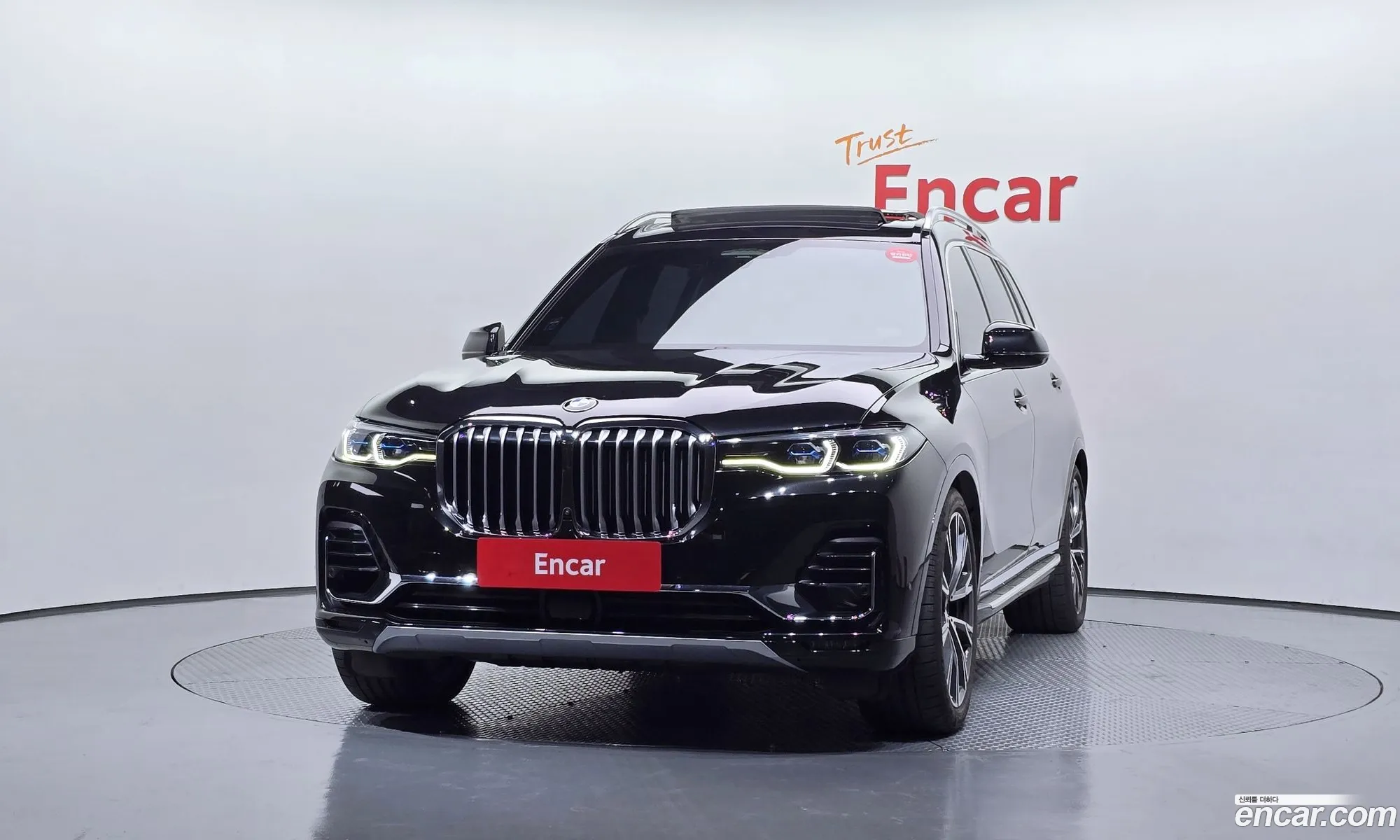 BMW X7 2019 WBACW810XKLB36677 — 4
