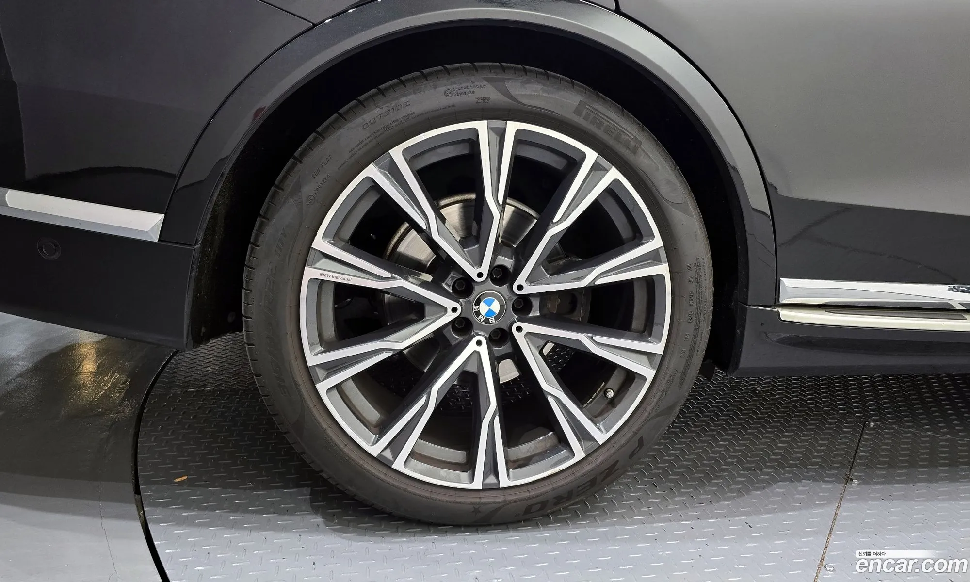 BMW X7 2019 WBACW810XKLB36677 — 10