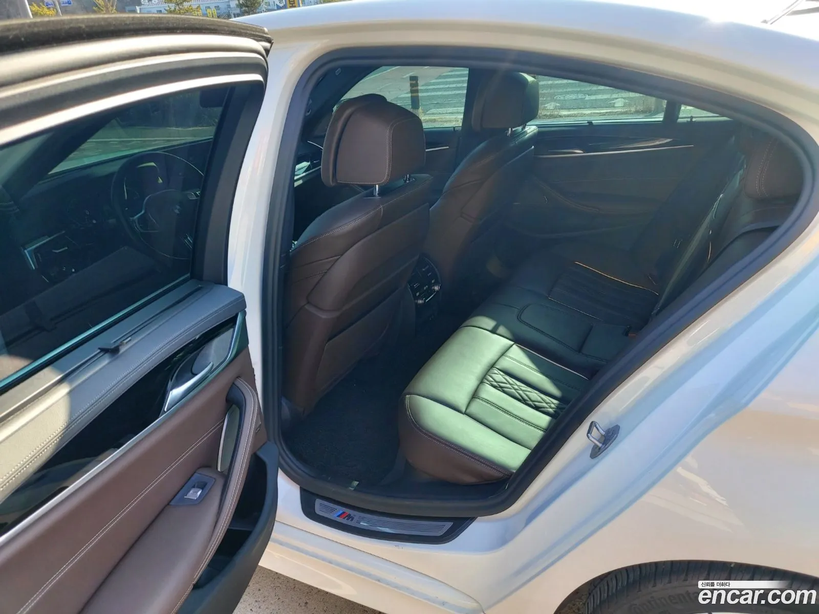 BMW 5 Series 2022 — 8