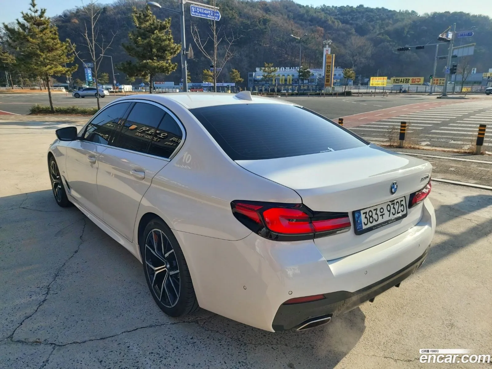 BMW 5 Series 2022 — 15