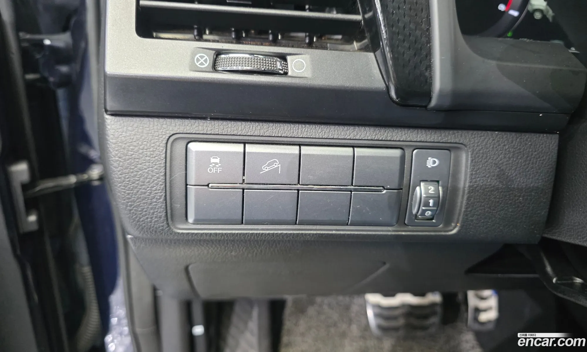 KG Mobility (SsangYong) Rexton Sports Khan 2021 — 3