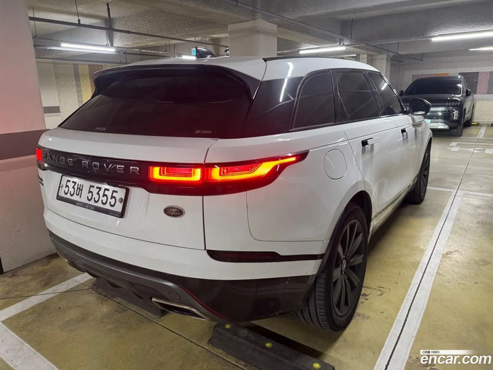 Land Rover Range Rover Velar 2018 — 5