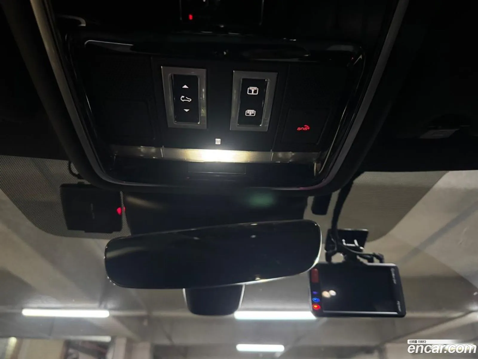 Land Rover Range Rover Velar 2018 — 9