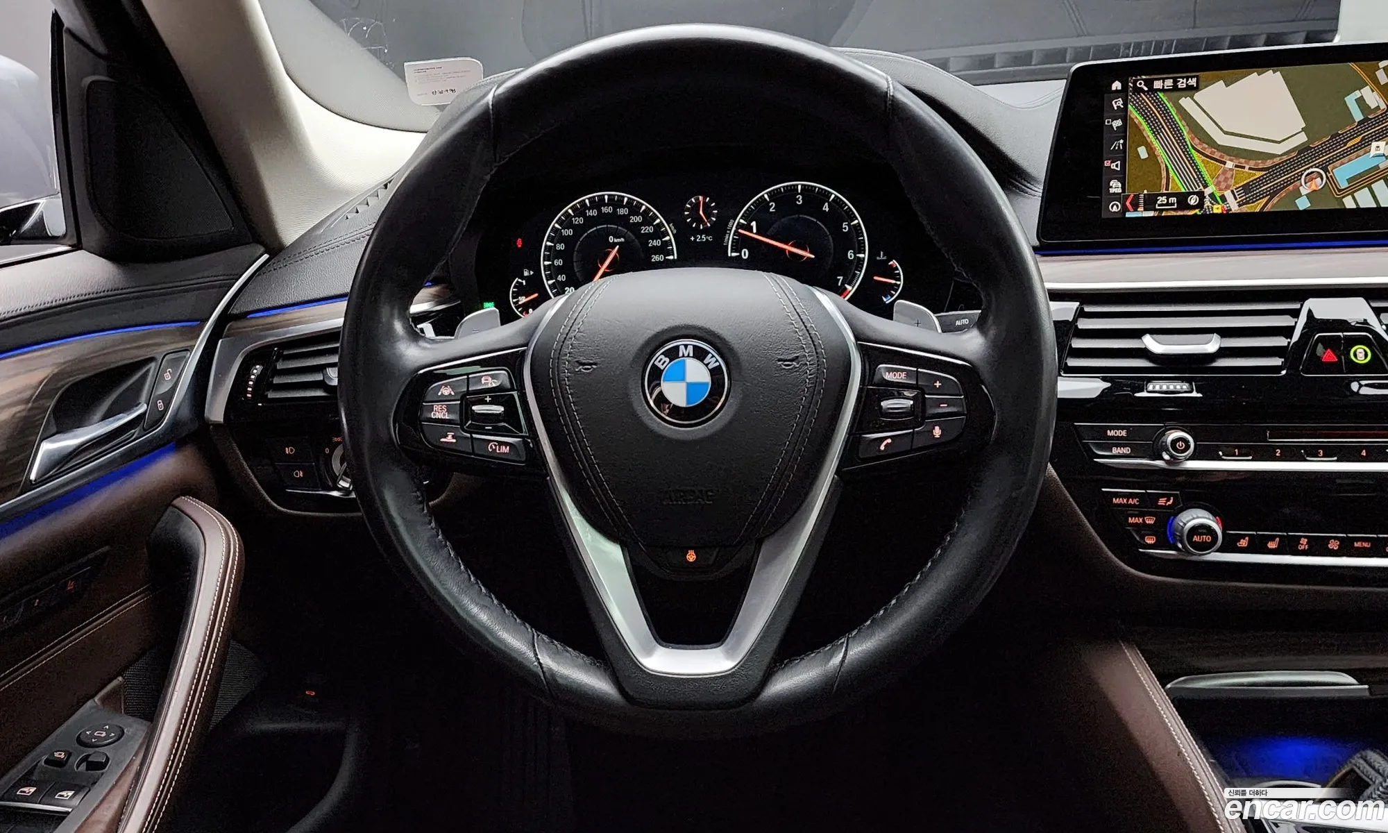 BMW 5 Series 2019 WBAJD9101KWC84251 — 16