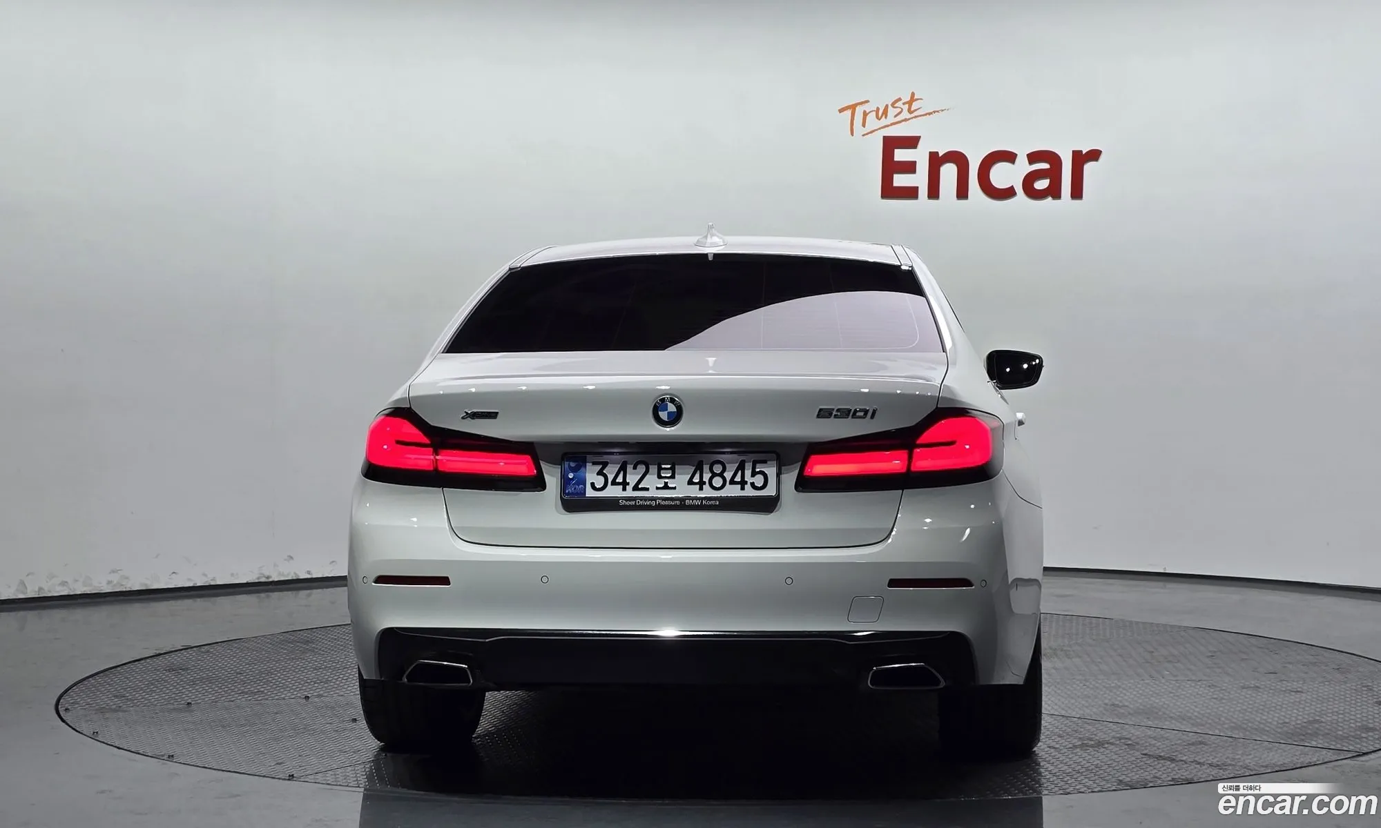 BMW 5 Series 2023 — 20