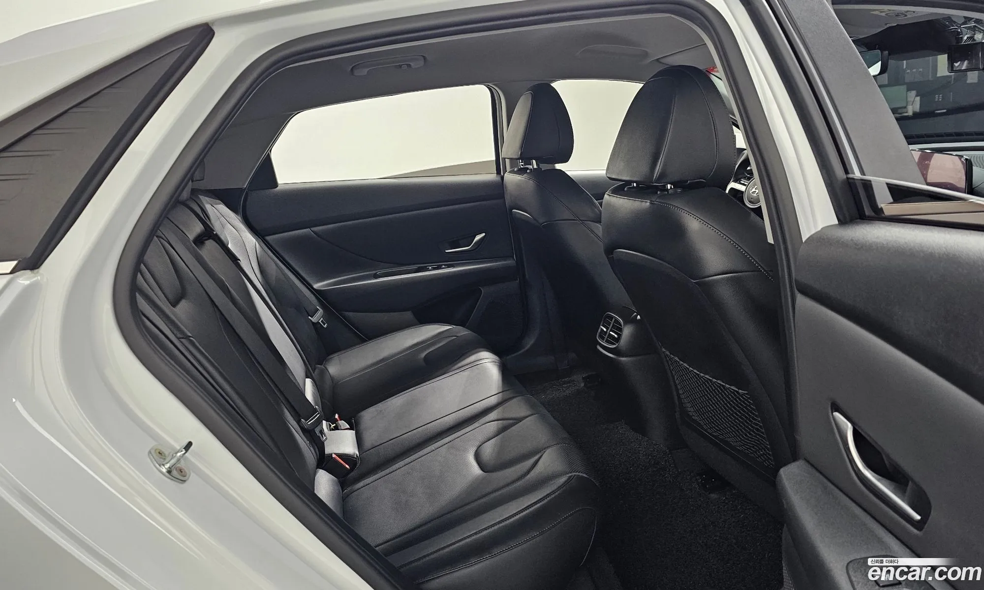 Hyundai Elantra 2021 — 4