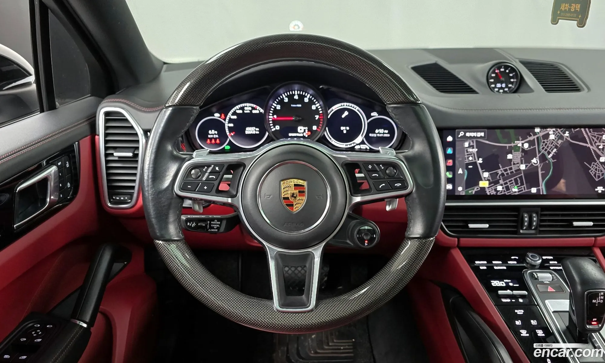 Porsche Cayenne 2022 — 18