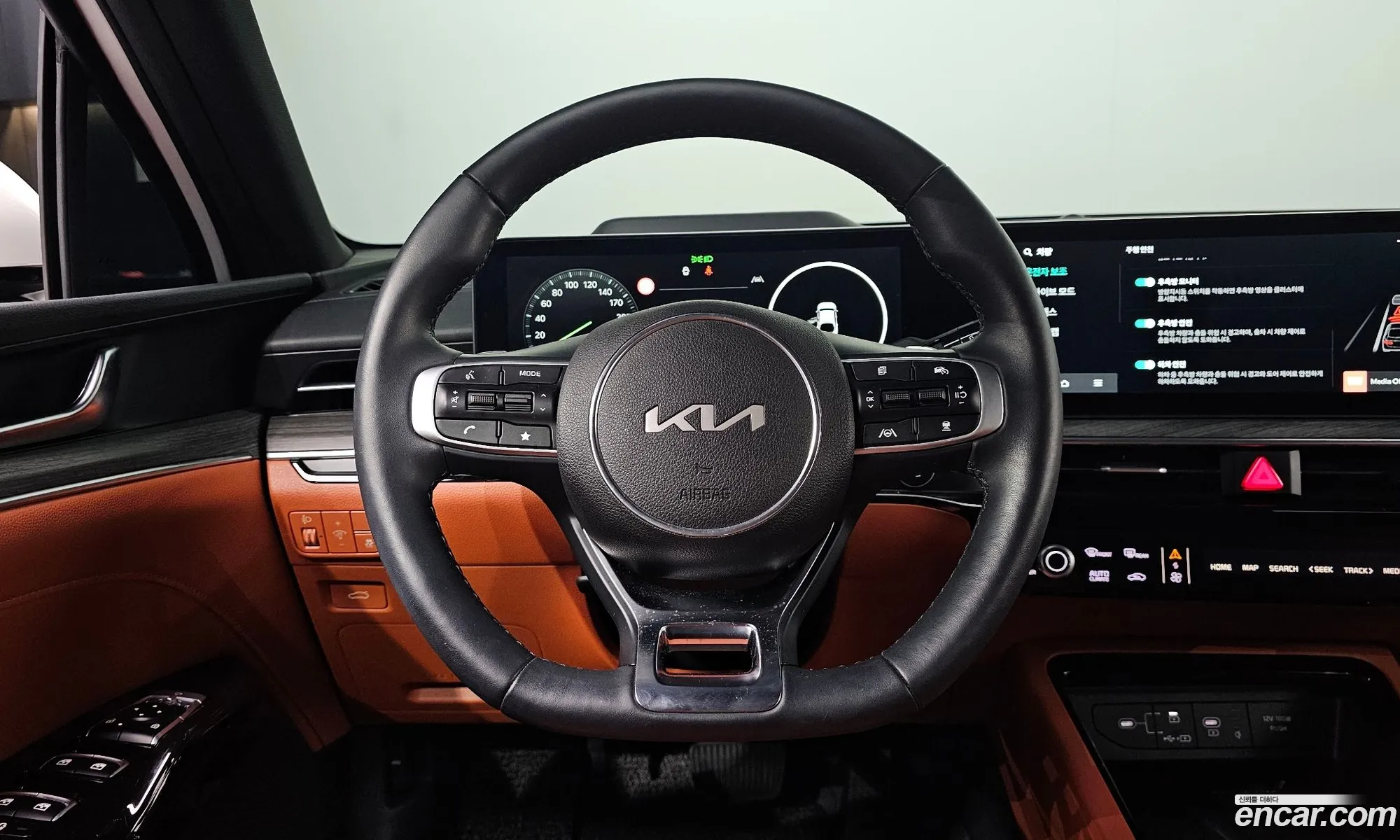 Kia K5 2024 — 16