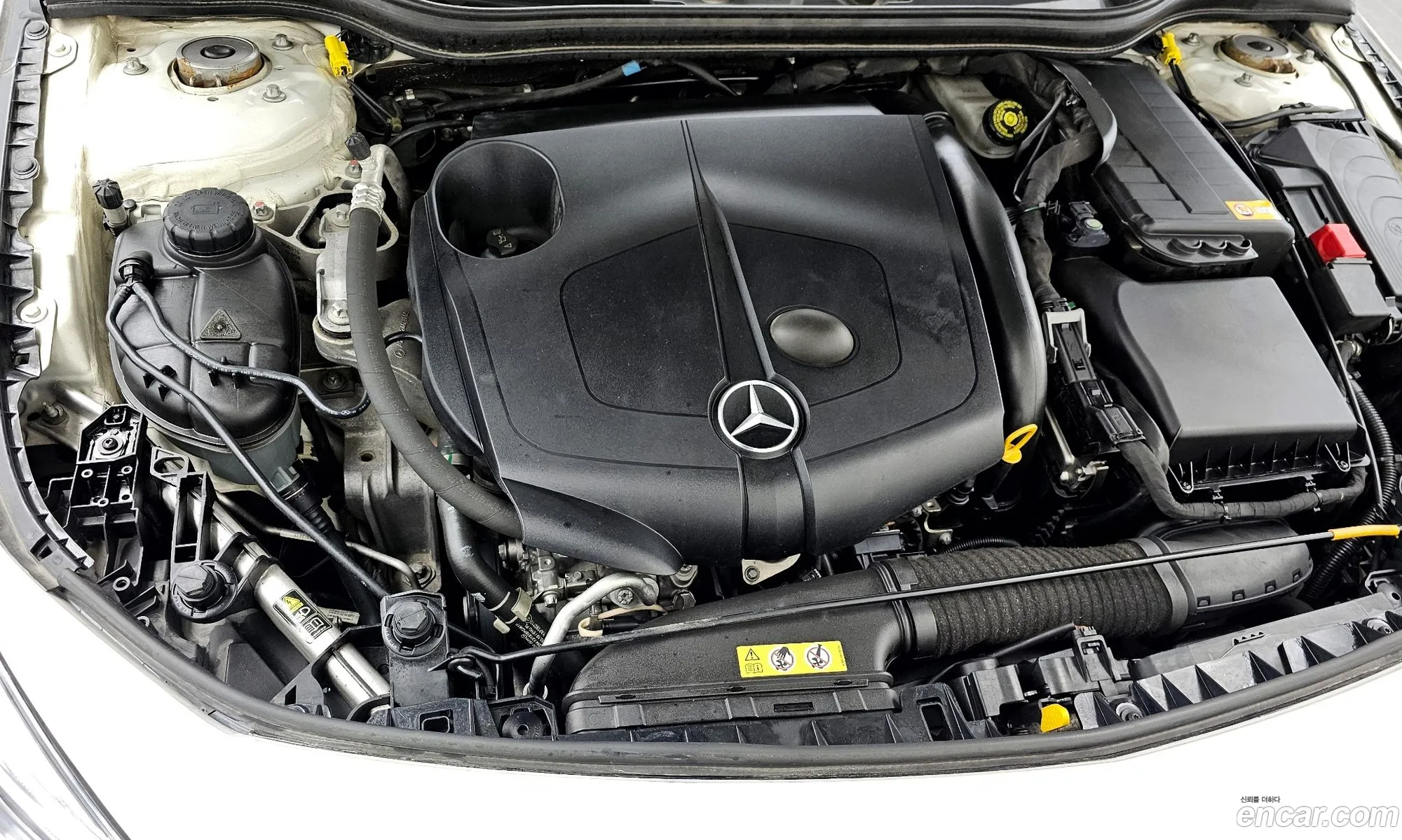 Mercedes-Benz CLA-Class C117 2014 WDDSJ0BB8FN116357 — 4