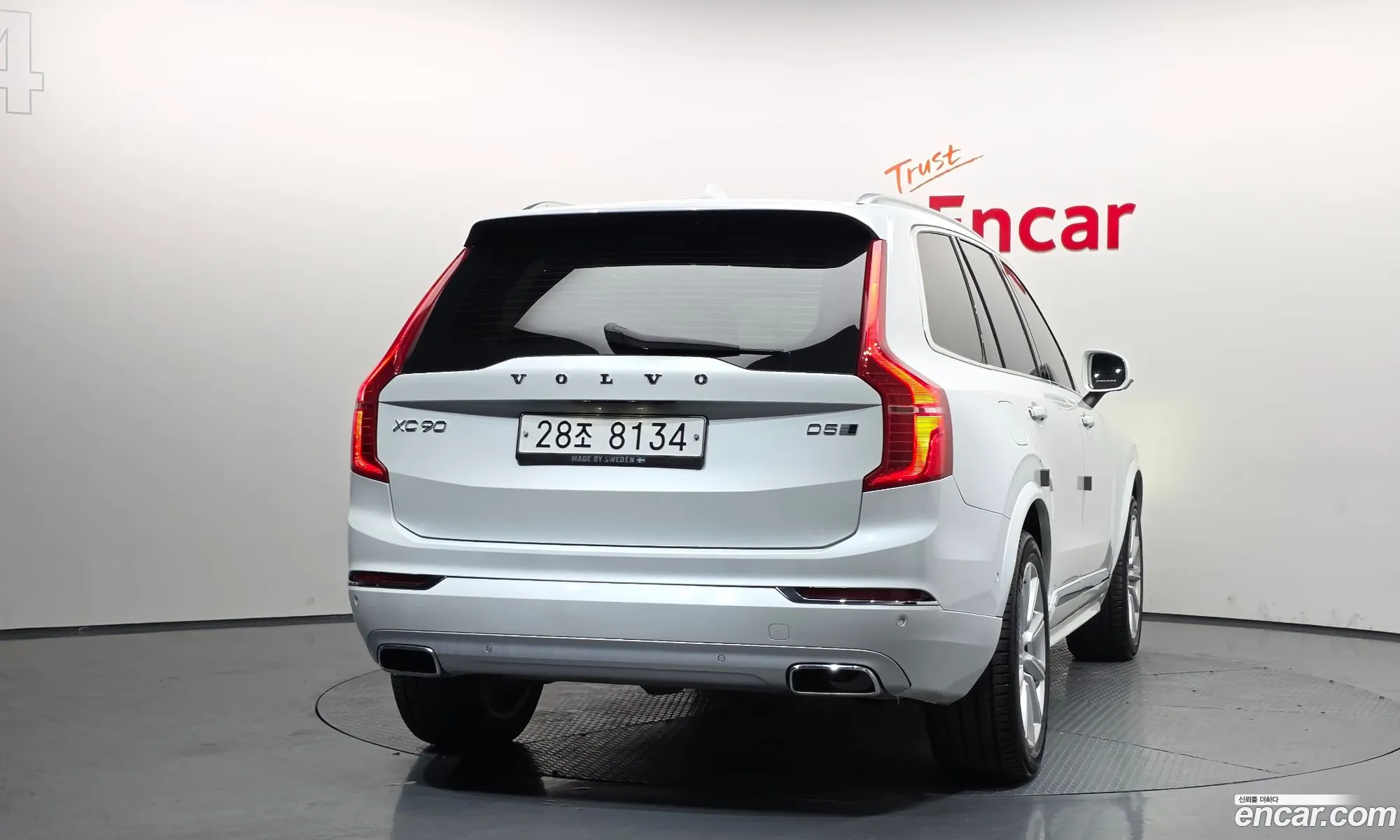 Volvo XC90 2018 YV1LF68TCJ1367577 — 6