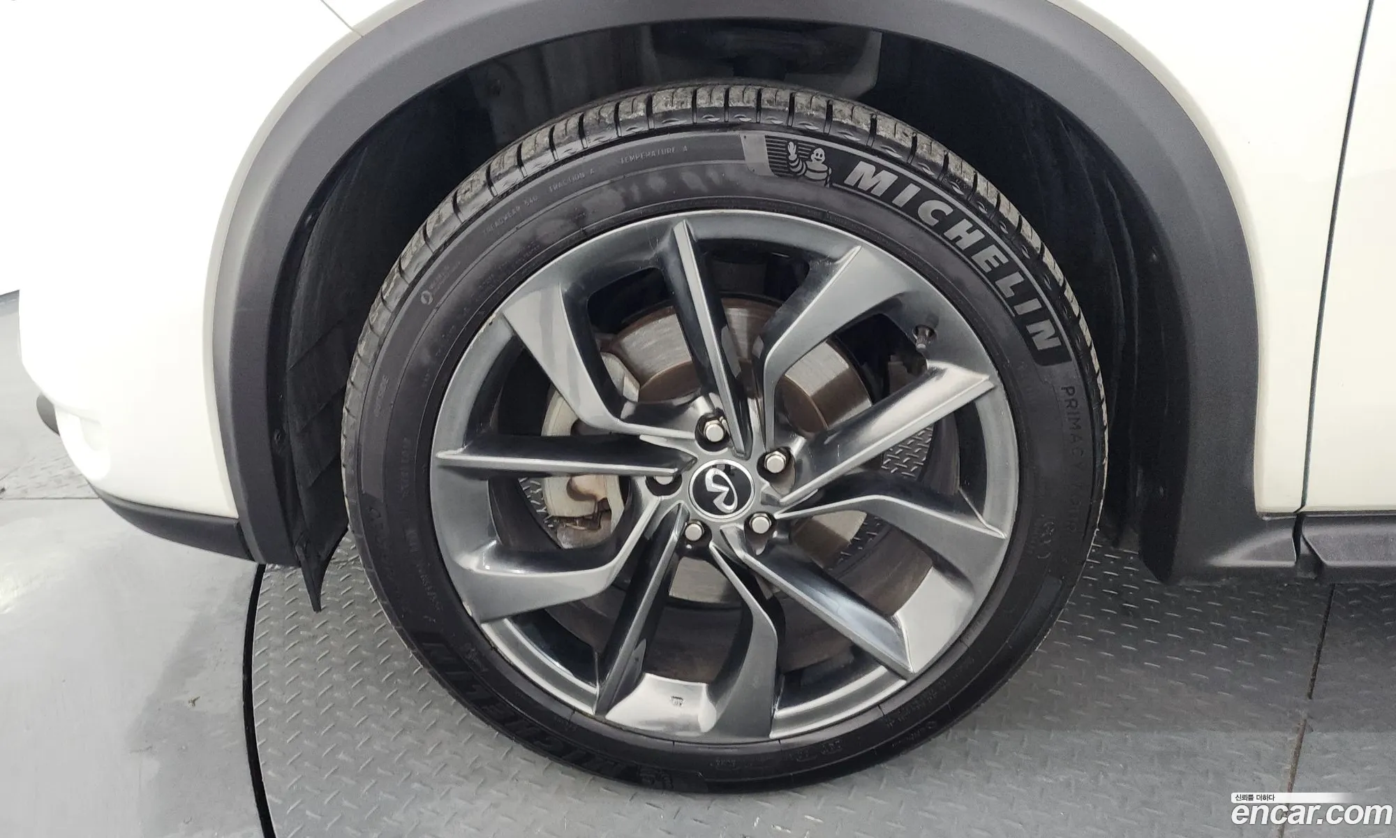 Infiniti QX50