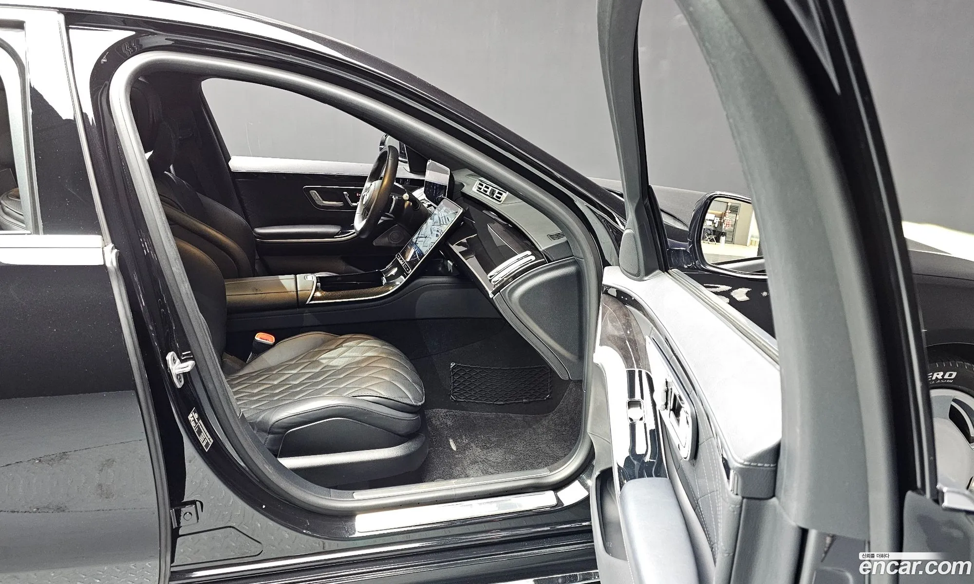 Mercedes-Benz S-Class W223 2023 — 17