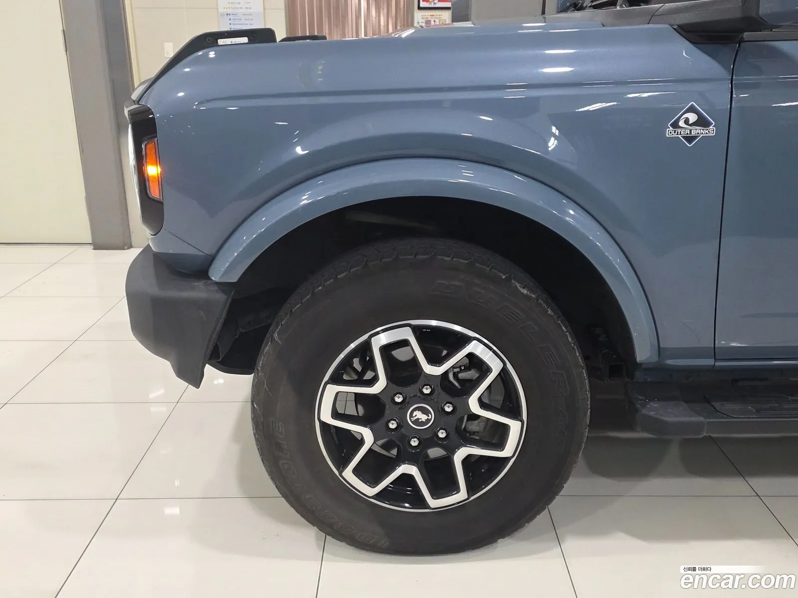 Ford Bronco 6th Gen 2023 — 3