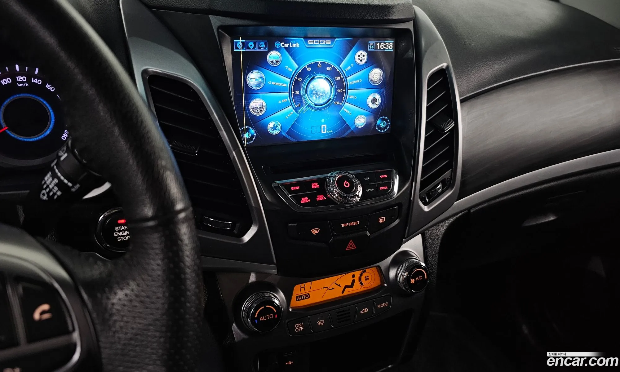 KG Mobility (SsangYong) Korando C 2016 — 16