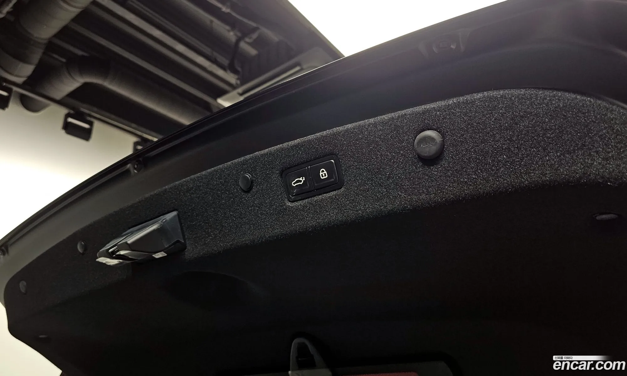 Kia K8 2021 KNAM641BBNA019136 — 6