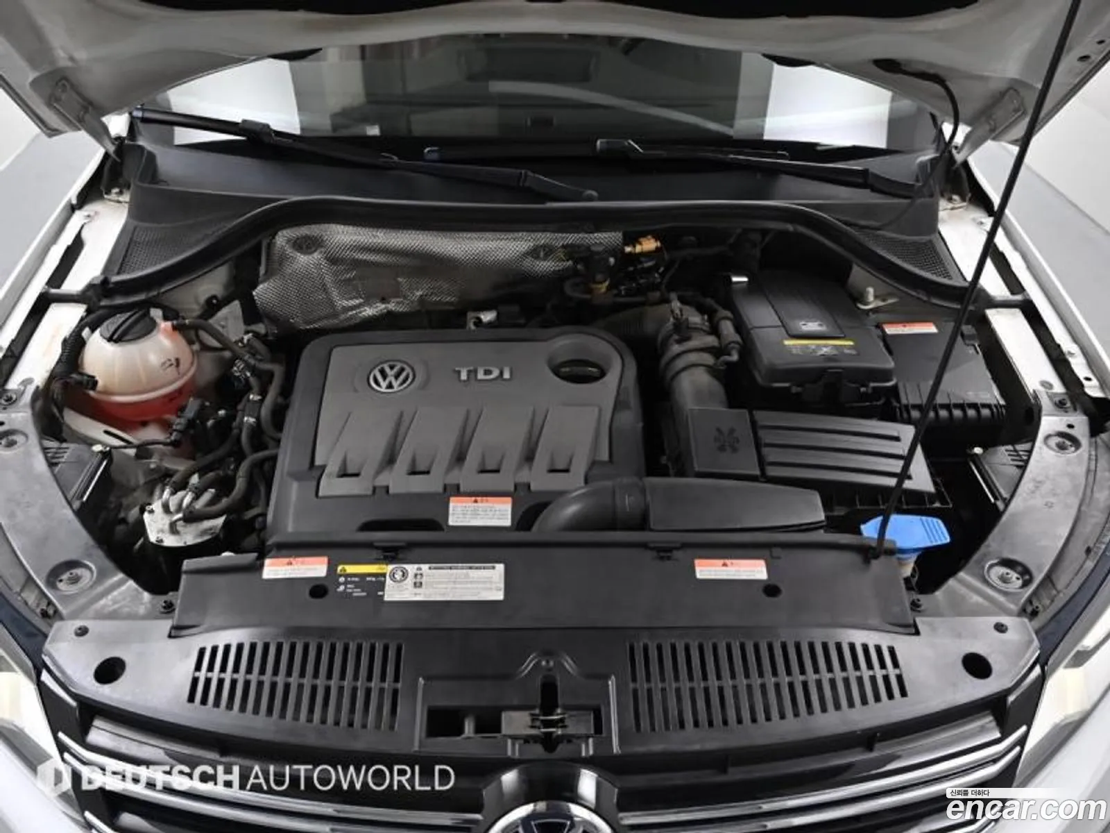 Volkswagen Tiguan 2015 — 9