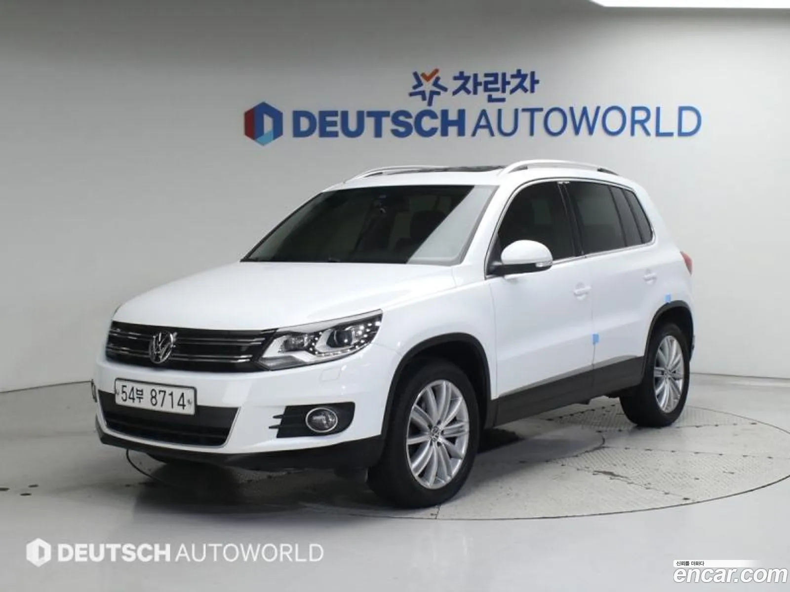 Volkswagen Tiguan 2015 — 20