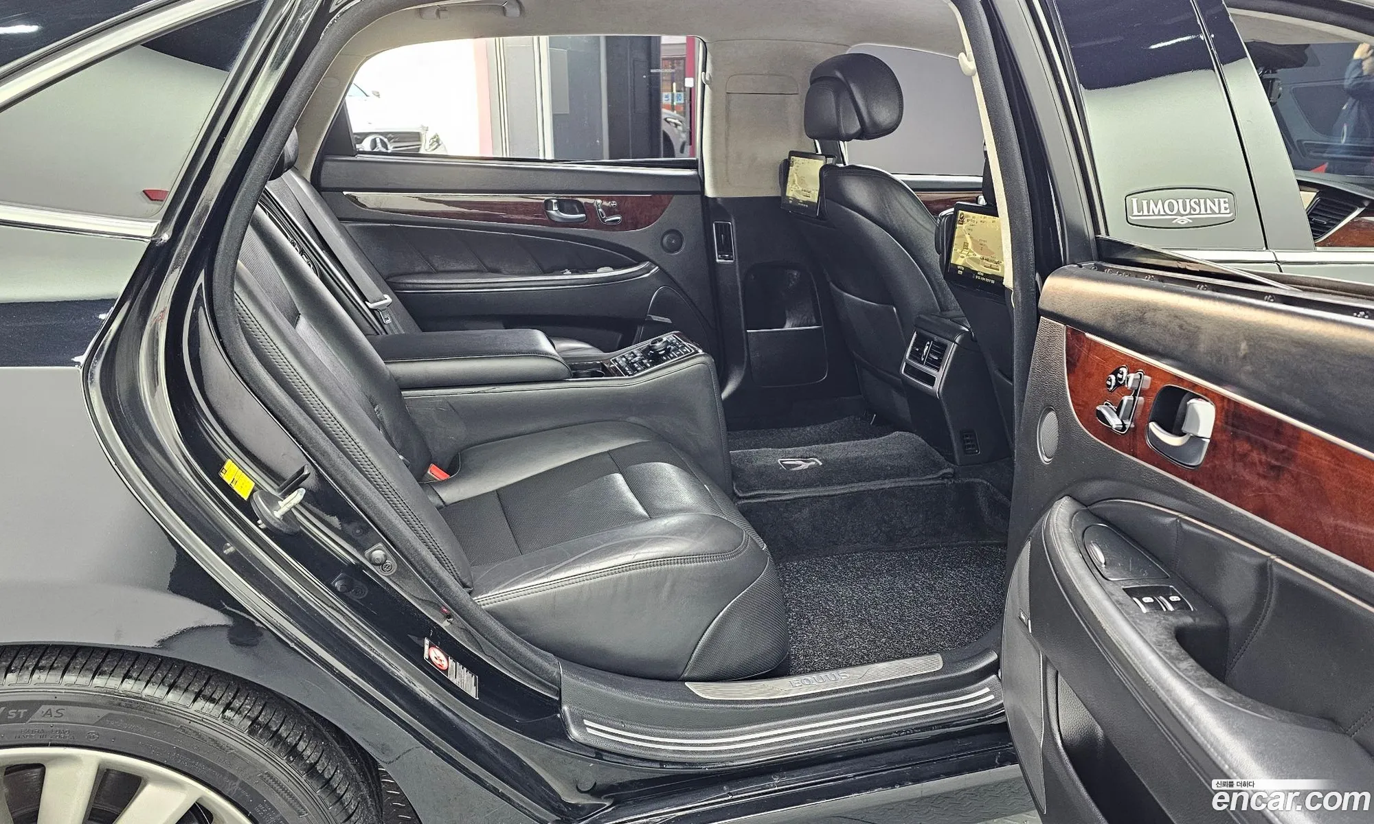 Hyundai Equus 2014 — 20