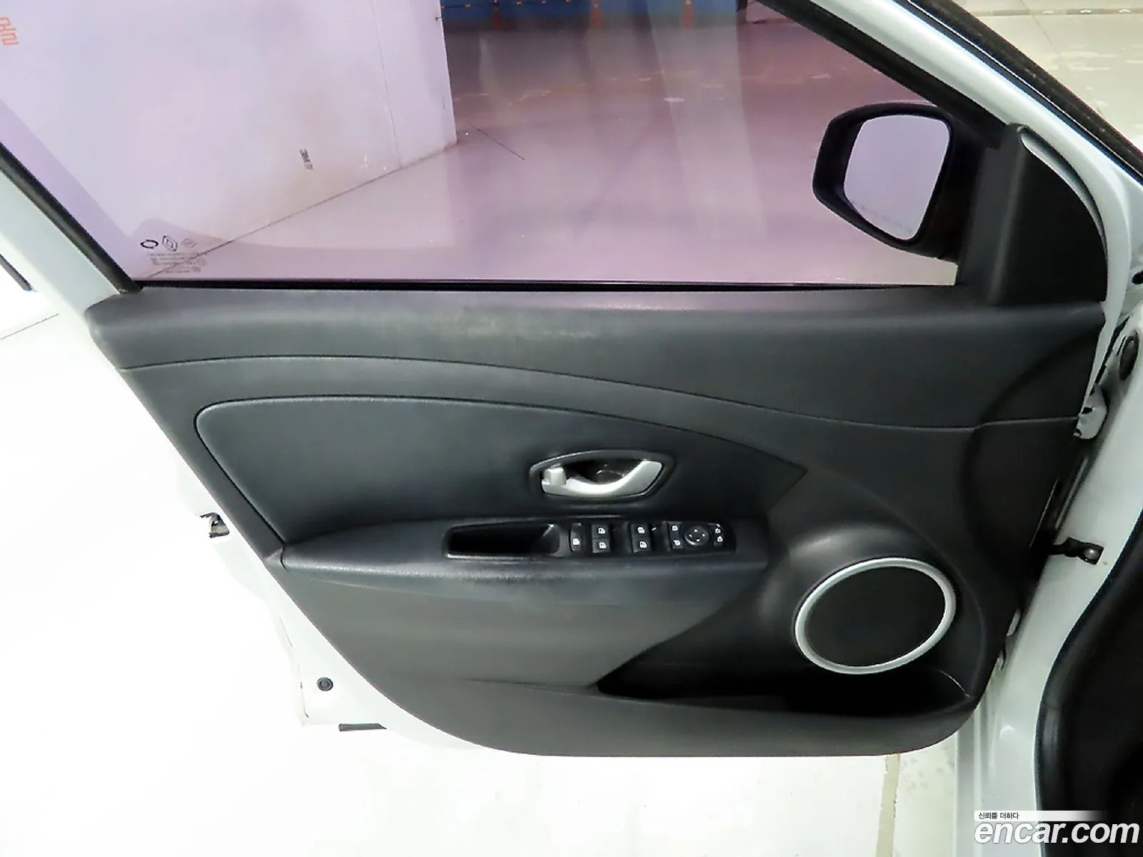 Renault Korea (Samsung) SM3 Z.E. 2017 — 10