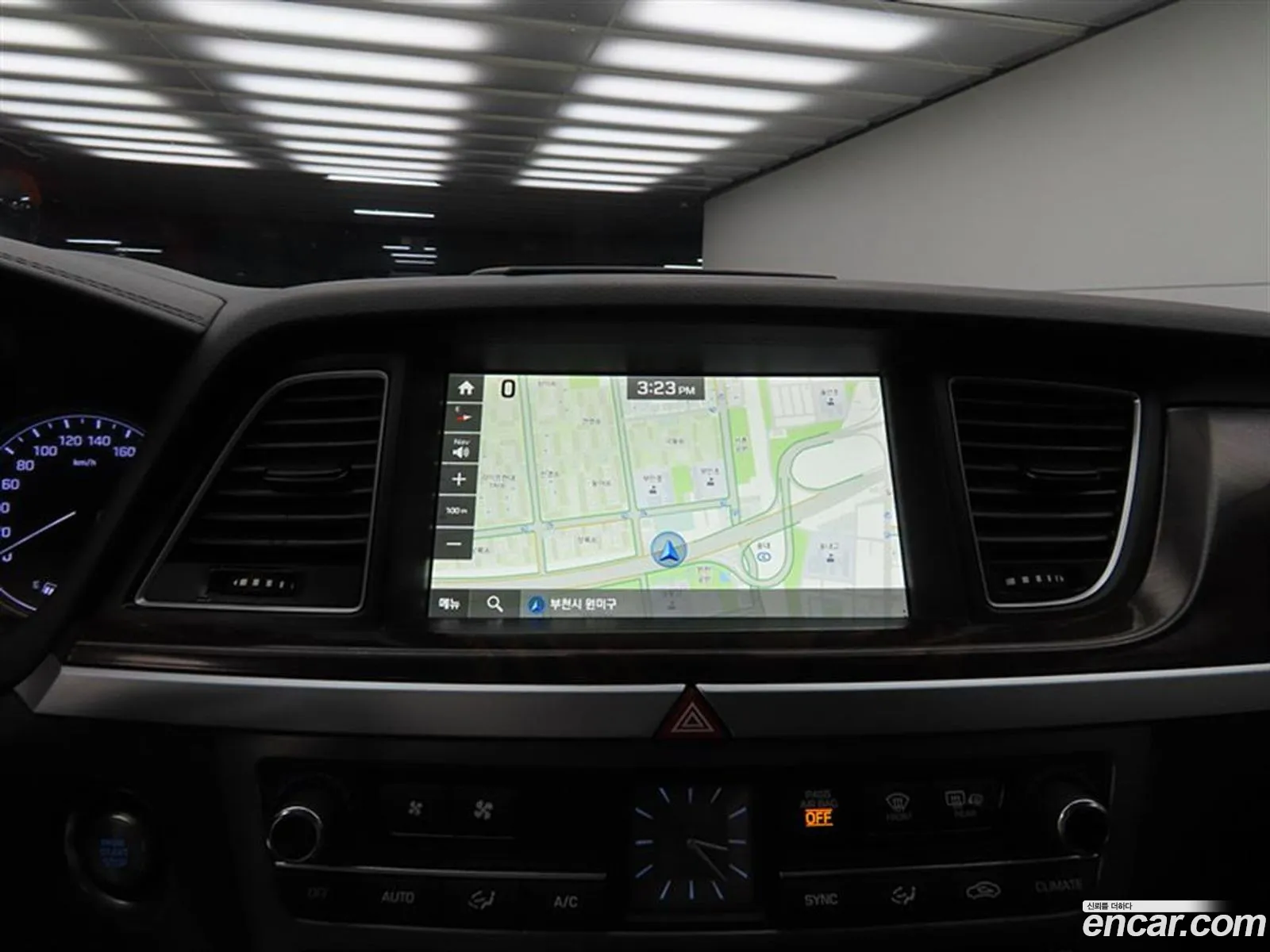 Hyundai Genesis DH 2016 — 6