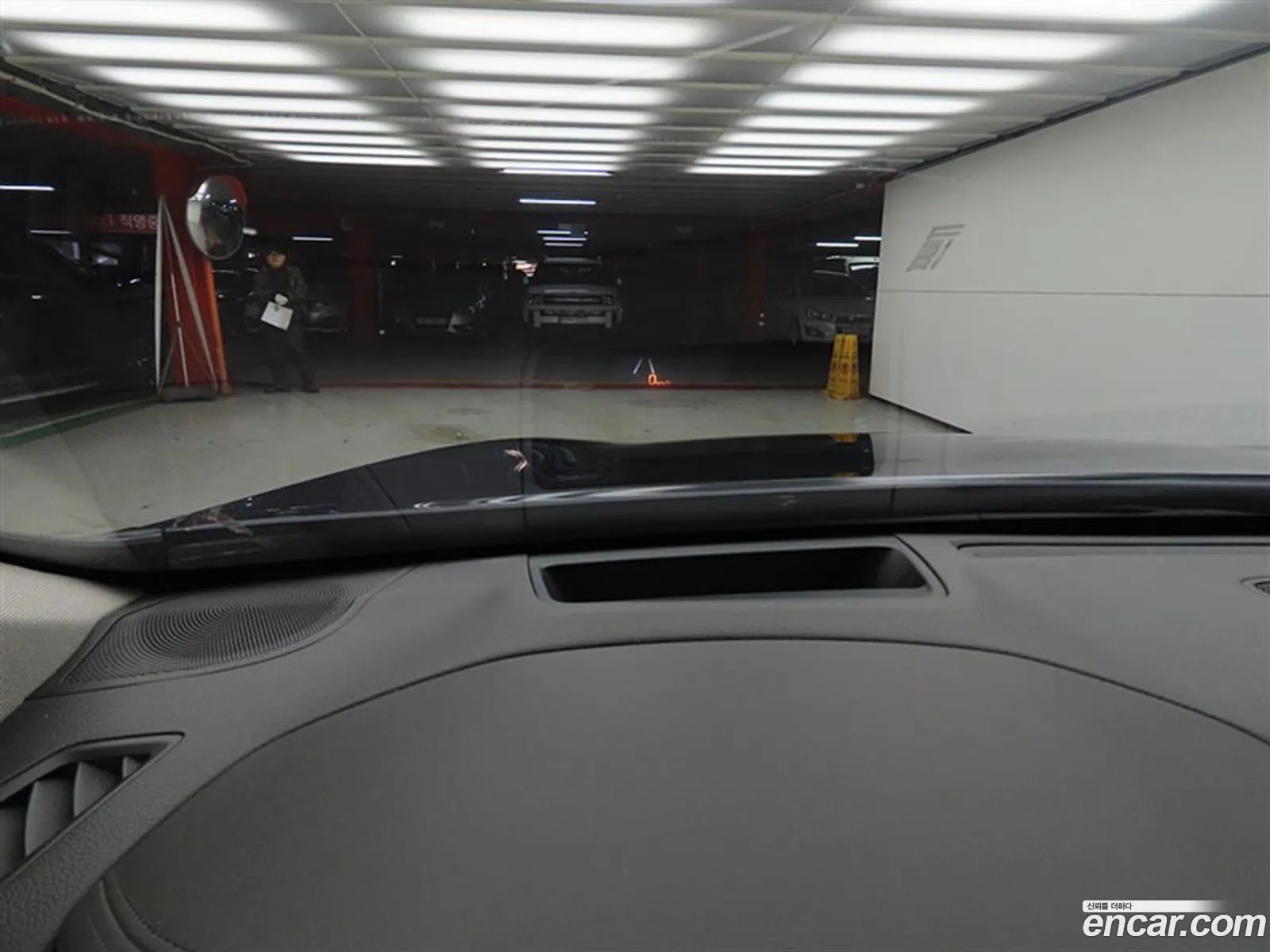 Hyundai Genesis DH 2016 — 3